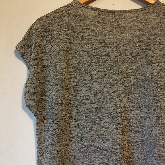 Dantelle Shimmery Knit Turkish High Low Top - Picture 6 of 15